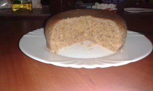 GLC mentes diós gyors sütemény felvágva