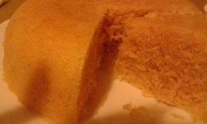 GLC mentes kókuszos gyors sütemény felvágva